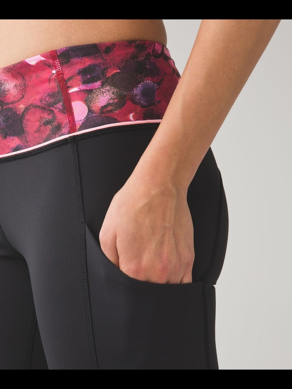 NWT Lululemon Speed Tight IV size 8